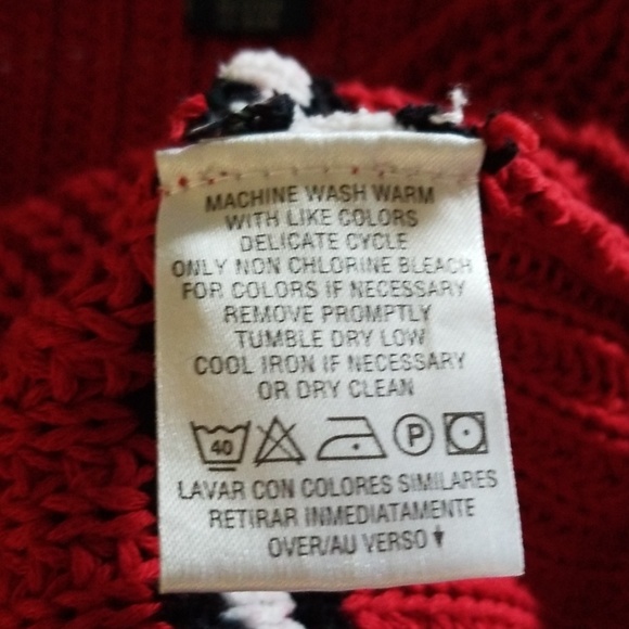 Cropped Sweater - Picture 5 of 5